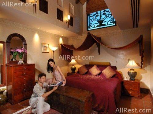 Jumeirah Beach Hotel 12